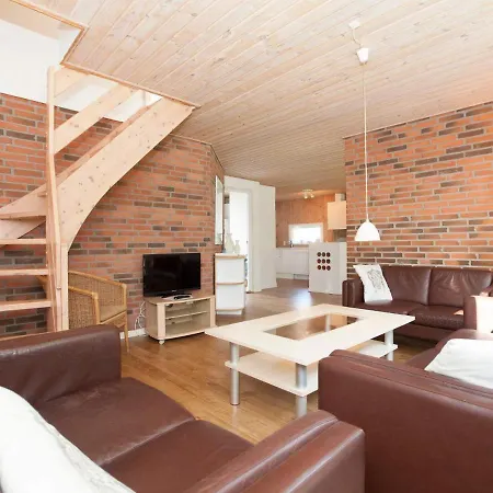 Lxxxv Holiday home *